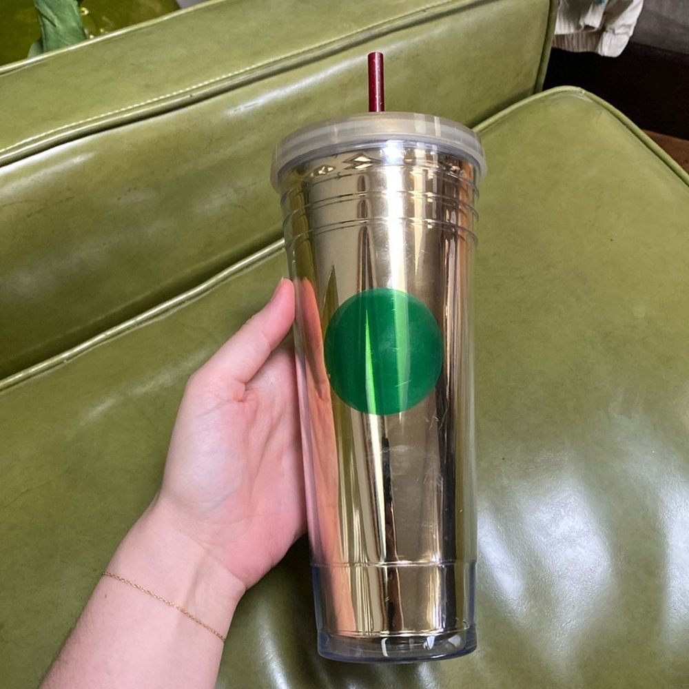 Rare Starbucks tumbler excellent condition with straw